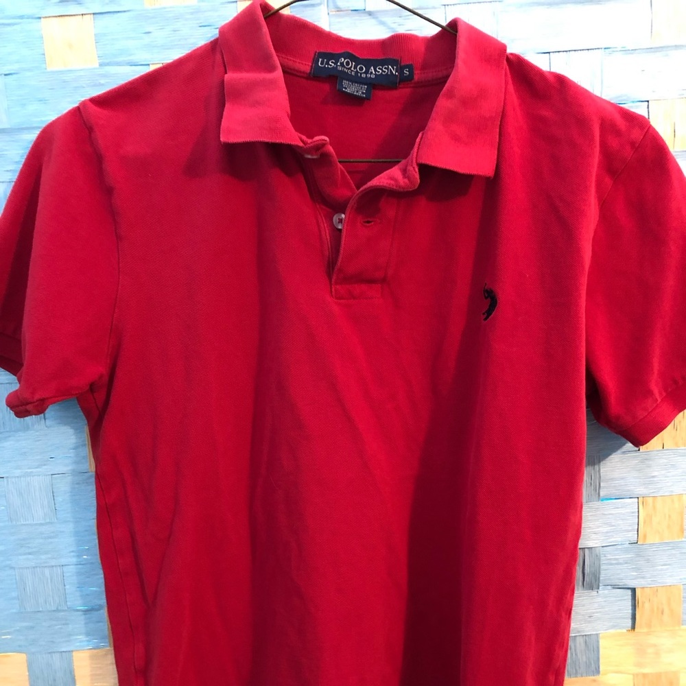 Red short sleeve polo